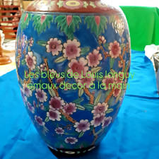 Haut vase en émaux de les