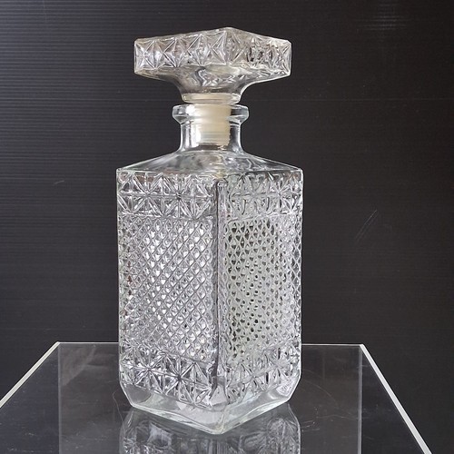 Très joli carafe whisky - très,
