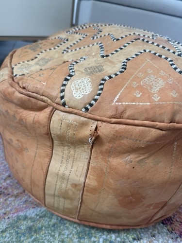 Pouf artisanal 1975 tunis - tunis,
