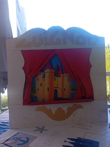 Ancien castelet guignol - castelet, guignol/