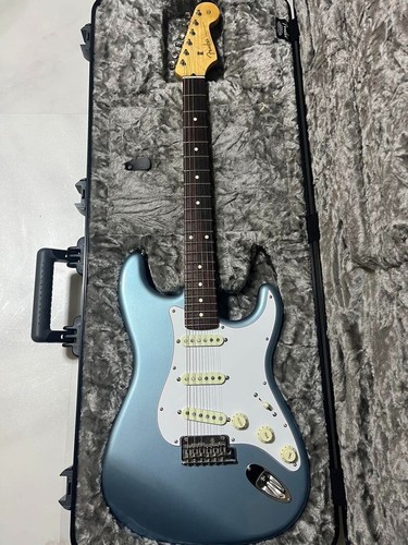 Guitare électrique lacquer - guitare,