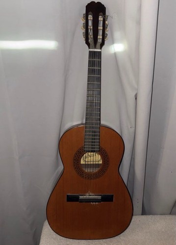 Alvaro guitare classique 6 - 4/4,