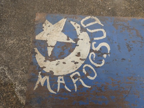 Troupes afriques caisse - troupes, en