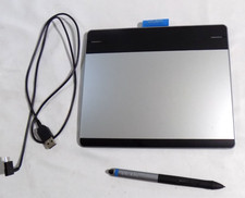 Wacom CTH-480 Intuos Small Creative Pen & Touch Tablet +Extra Nibs