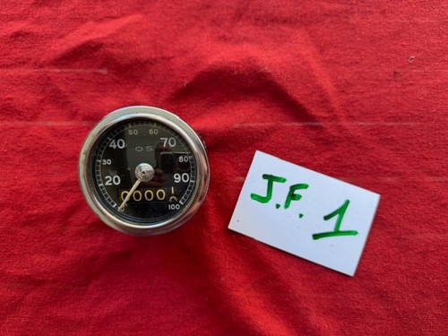 Compteur neuf moto 125cm3 - compteur,