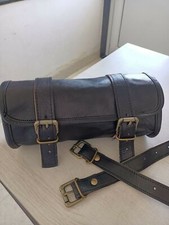 Sacoche de selle moto en cuir