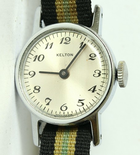 Montre mécanique ancienne - montre,