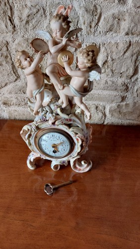 Horloge porcelaine paris - de, ou