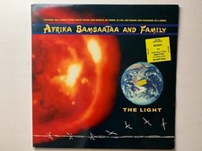 2 DISQUES 33T - LP + MAXI AFRIKA BAMBAATAA AND FAMILY THE LIGHT