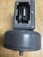 NOS Honeywell L408B1024 Vaporstat New No Box