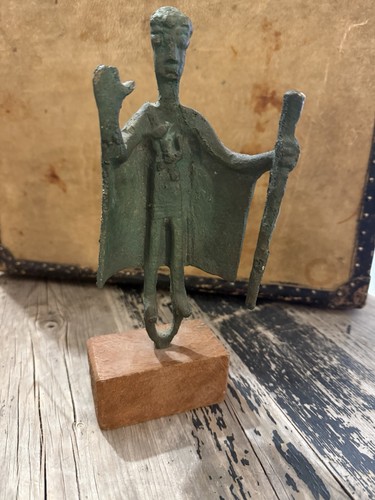 Sculpture figurine personnage