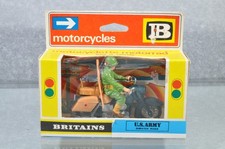 CC017 Britains "Deetail" #9682