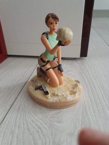 Figurine atlas tomb raider - -,