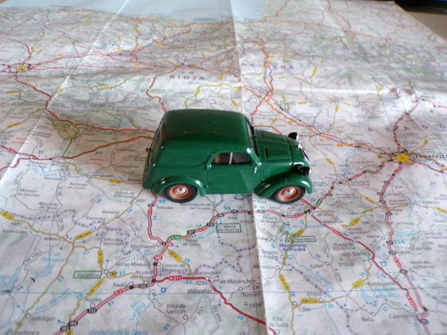 Simca fourgonnette 1936 ixo - 5,