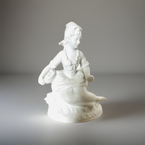 Statuette figurine biscuit - statuette,