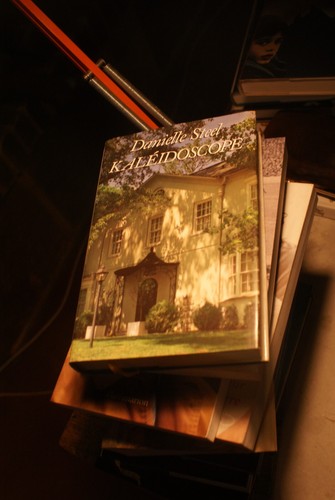 Livre roman kaléidoscope - kaléidoscope, de