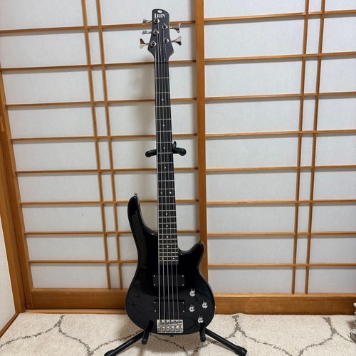 Guitare basse électrique - , irin