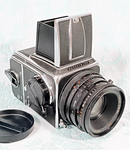 Hasselblad 500 with carl - 500,