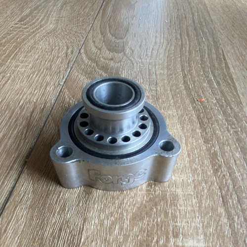 Ford fiesta 182 - 182, entretoise