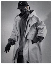 ? Manteau gris large, style unique et audacieux pour les créatifs ?