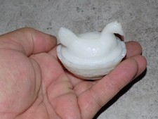 ANTIQUE SMALL MINIATURE WHITE FAIR OPALINE CHICKEN