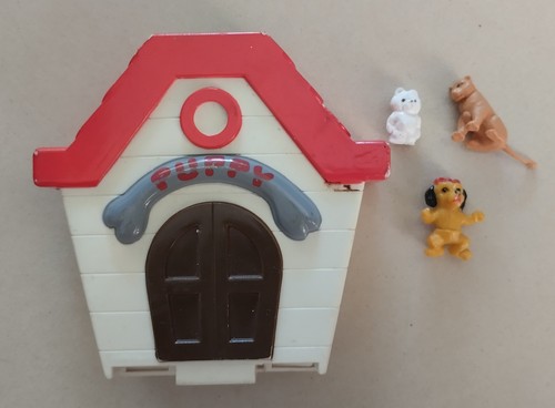 Boîte style polly pocket - style,
