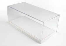 Vitrine plexiglas avec socle