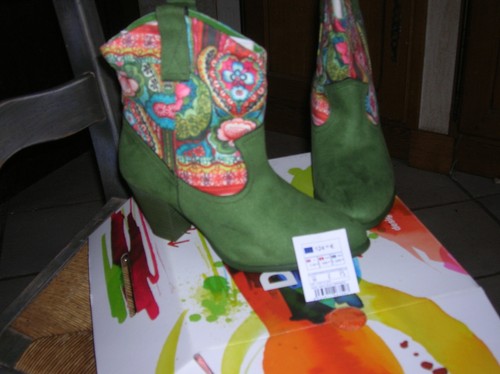 Desigual val 124 eur neuves - desigual,