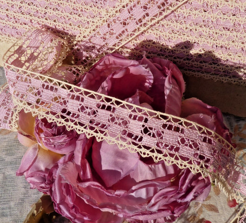 Antique haberdashery - haberdashery,,
