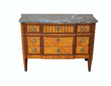 Ancienne commode, commode avec incrustations géométriques de style Louis XVI