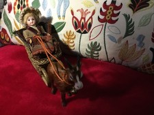 Ancienne Poupée Mignonnette Française :Unis France Dans Son Traîneau