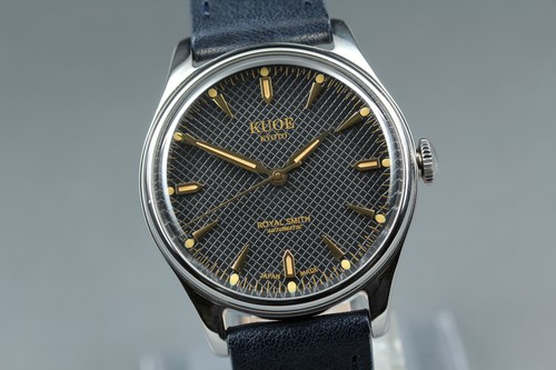 Avec boîte montre - [avec,