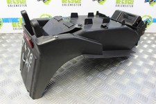 Panneau arrière sous plateau