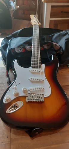 Guitare électrique gaucher - guitare,