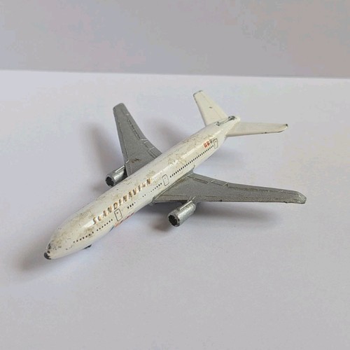 Douglas scandinavian - douglas, dc-10