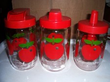 LOT DE TROIS POTS HENKEL