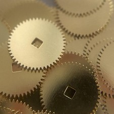 Pièces détachées horlogerie