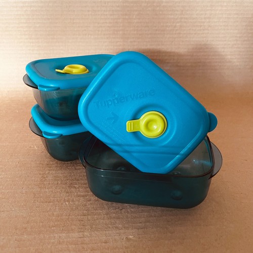 Tupperware vent serve - n,