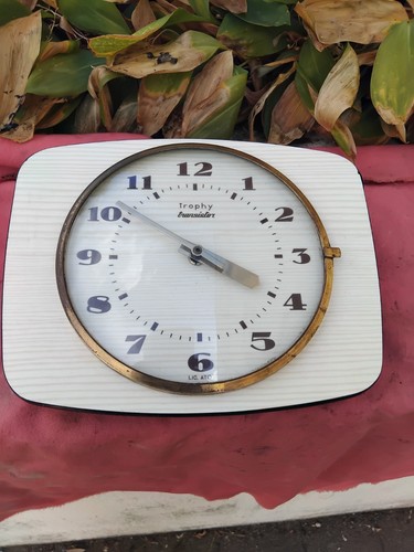 Ancienne horloge vintage en - ,