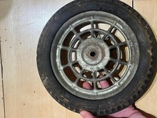 roues voiture a pedale