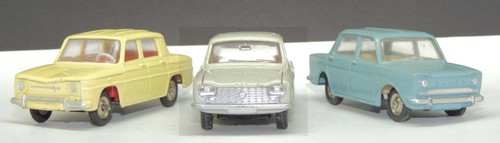 Vrai dinky toys 517 renault - toys,