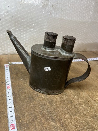 Ancienne burette cire - ancienne,