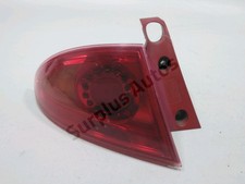 FEU ARRIERE GAUCHE 1P0945111D