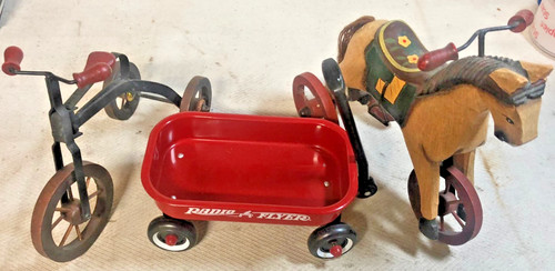 Miniature radio flyer - radio,