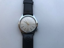 ancienne montre mécanique