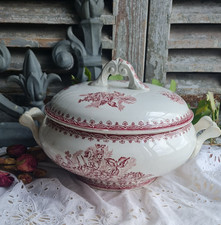 ANCIENNE SOUPIERE TERRE DE FER