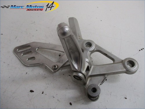 Platine avant droite aprilia - droite,