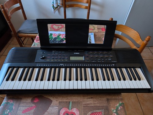 Piano numérique yamaha - piano,
