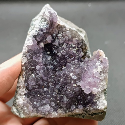 Améthyste stufe uruguay druse - uruguay,