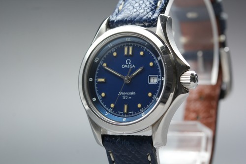 Presque comme neuve montre - comme, neuve]